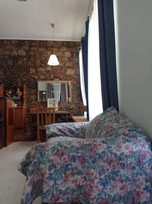 The -300 -A Centrally Located Heritage Home Sparta Bagian luar foto