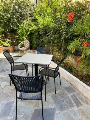 The -300 -A Centrally Located Heritage Home Sparta Bagian luar foto